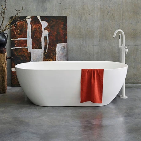 Crosswater MPRO Grande Matt White Clearstone Freestanding Bath (1690 x 800mm)